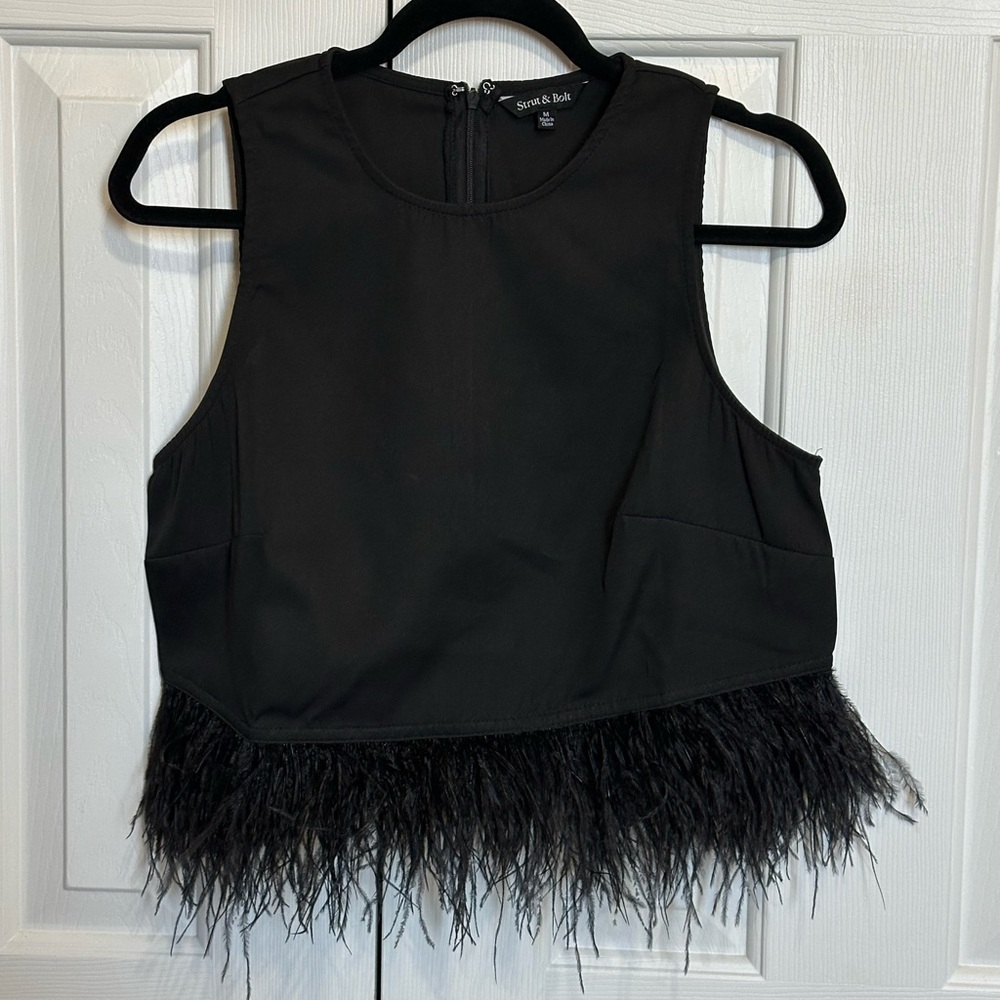Strut & Bolt Book It Feather Top Black Medium - Picture 3 of 5